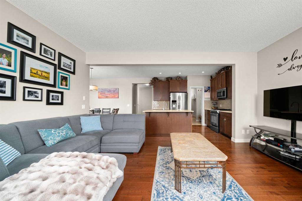 Picture for 49 Evansview Manor NW