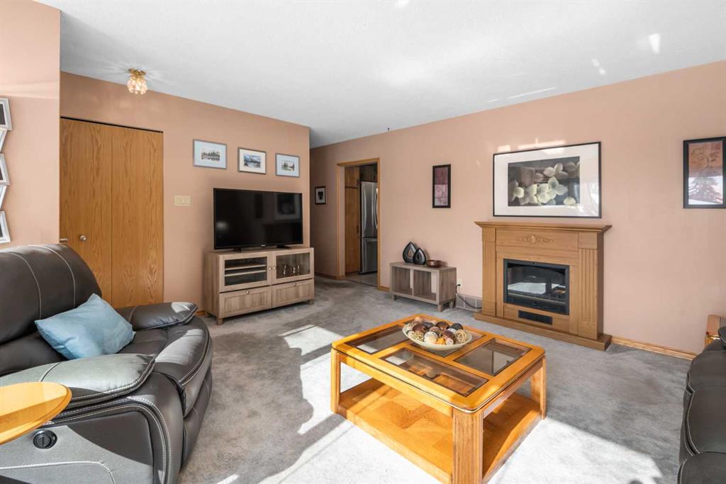 Picture for 9616 Assiniboine Road SE