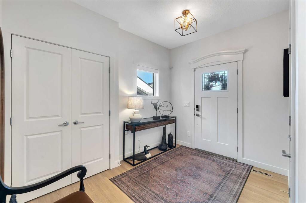 Picture for 937 Bayview Heights 