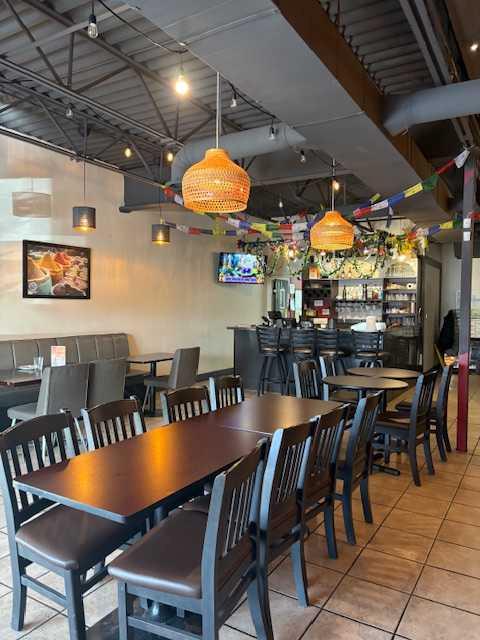 Picture for 123 any street  