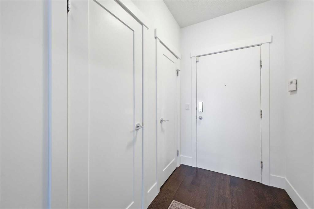 Picture for 205, 838 19 Avenue SW