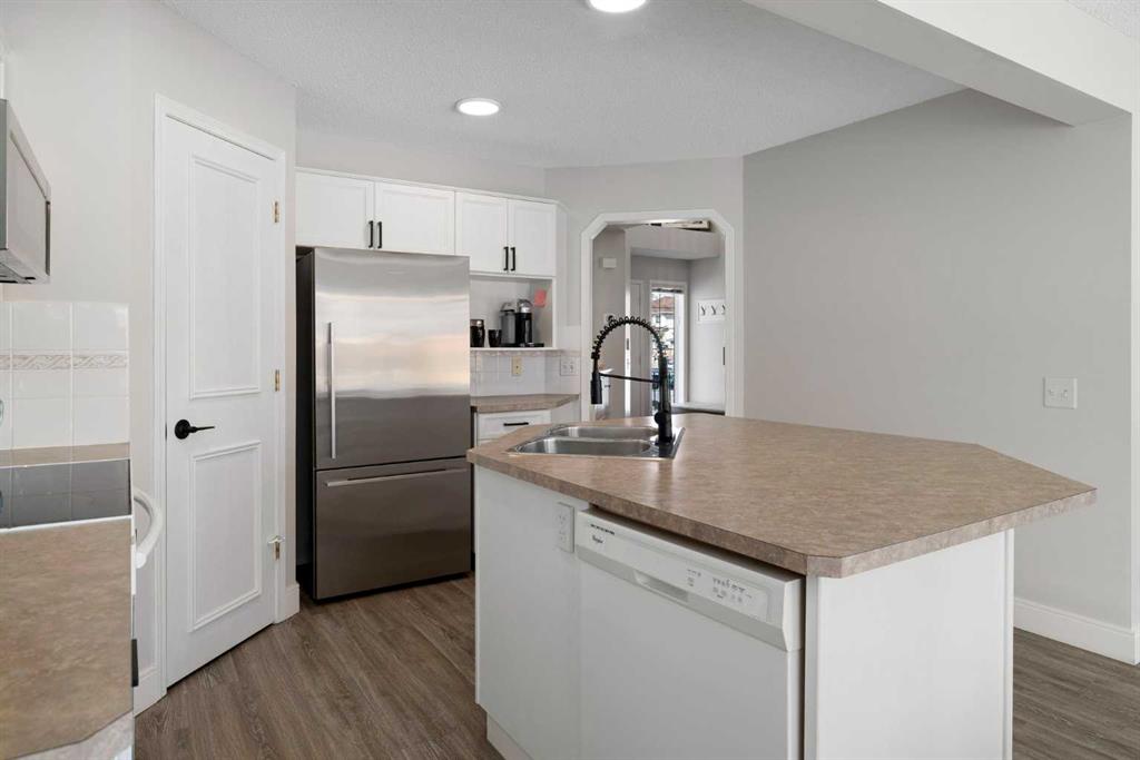 Picture for 316 Mt Brewster Circle SE