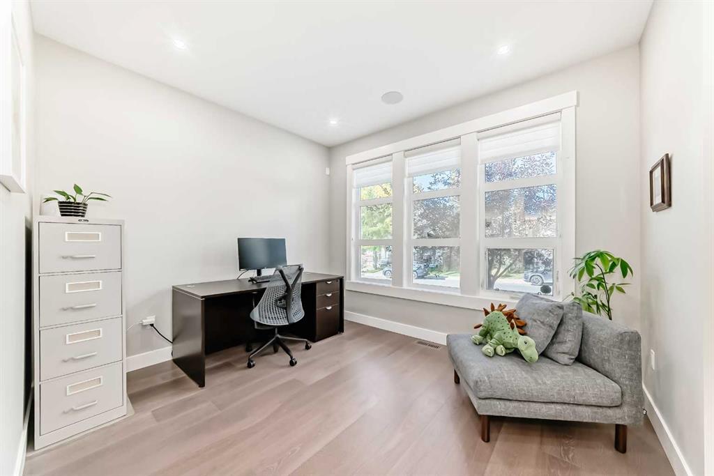 Picture for 2234 28 Street SW