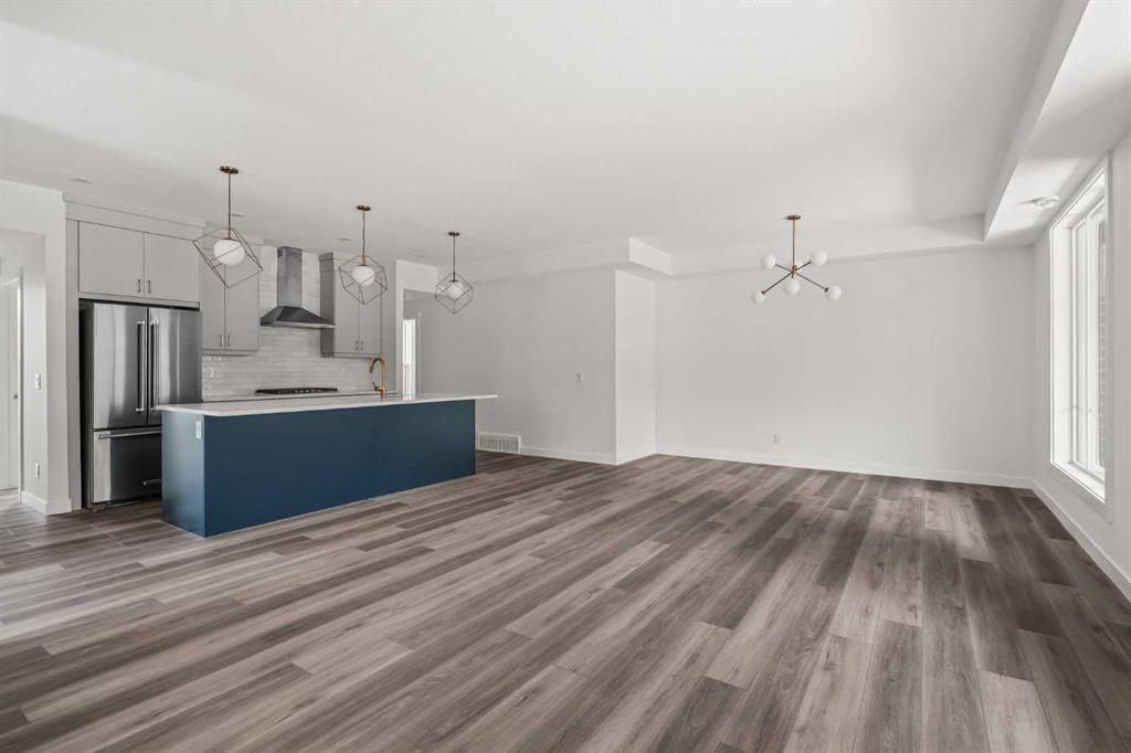 Picture for 605 Sovereign Common SW