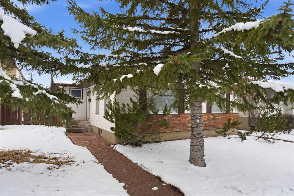 Picture for 8119 Ranchview Drive NW