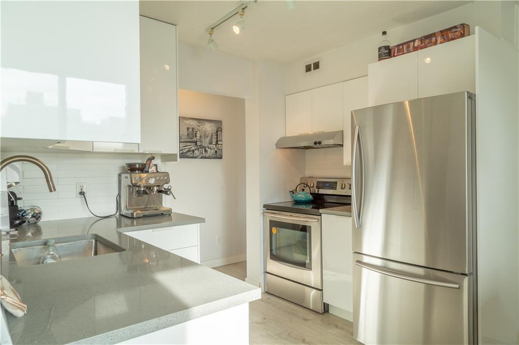 Picture for 405, 523 15 Avenue SW