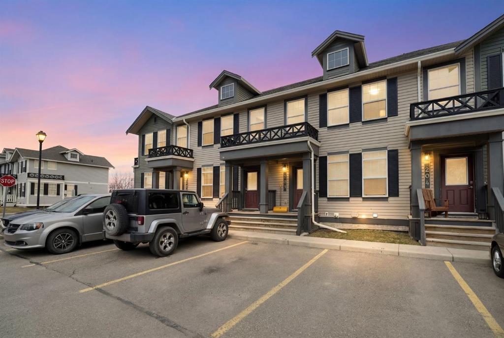 Picture for 202, 1001 8 Street NW