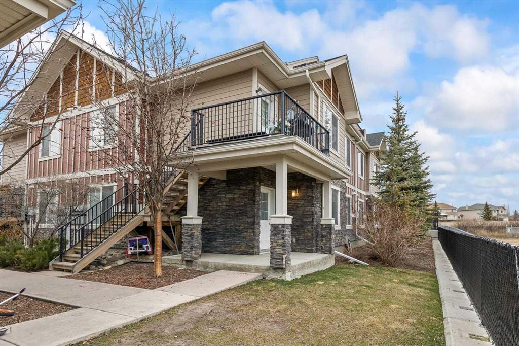 Picture for 5, 35 West Coach Manor SW