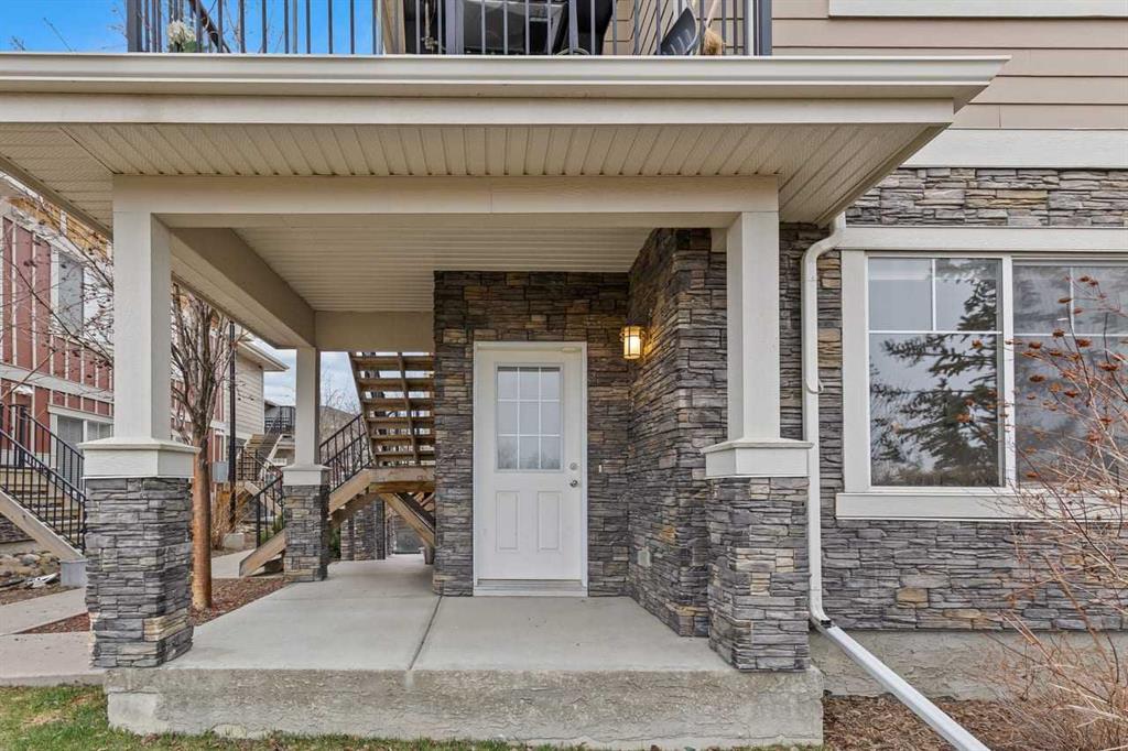 Picture for 5, 35 West Coach Manor SW