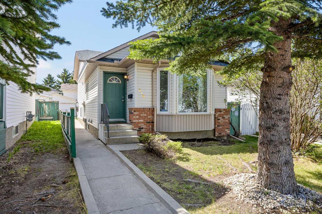 Picture for 316 Coventry Close NE