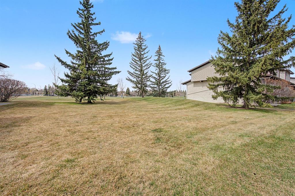 Picture for 814, 200 Brookpark Drive SW