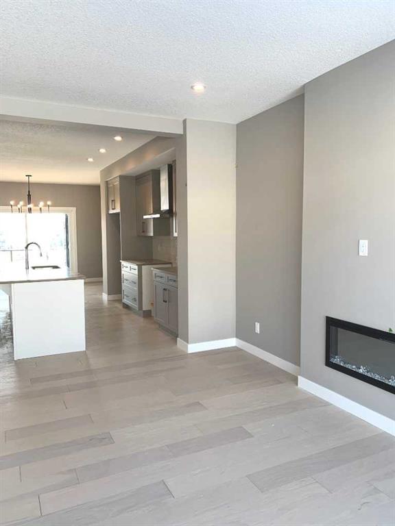 Picture for 160 Crimson Ridge Place NW