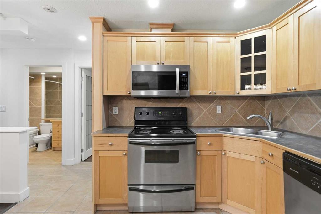 Picture for 107, 717 4A Street NE