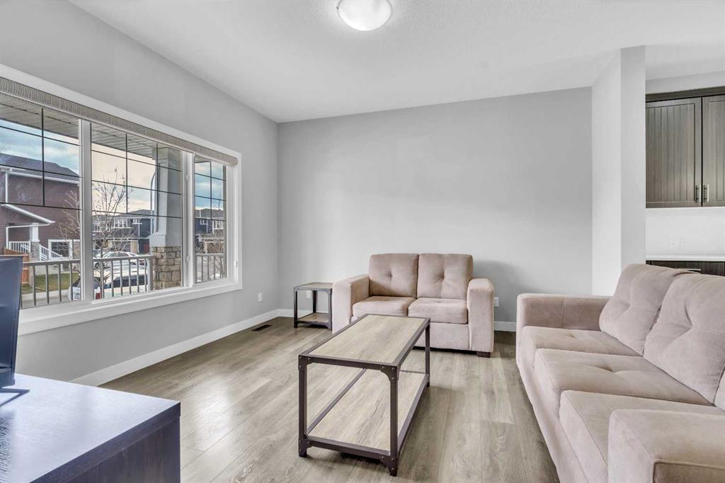 Picture for 52 Red Embers Manor NE