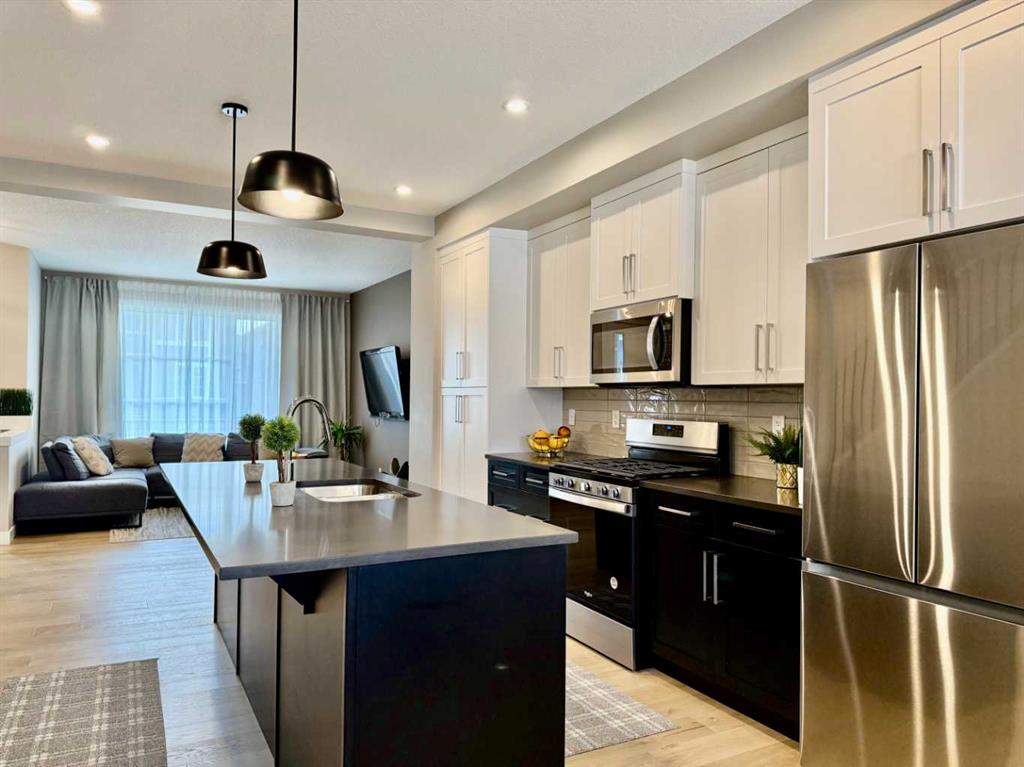 Picture for 399 Sora Boulevard SE