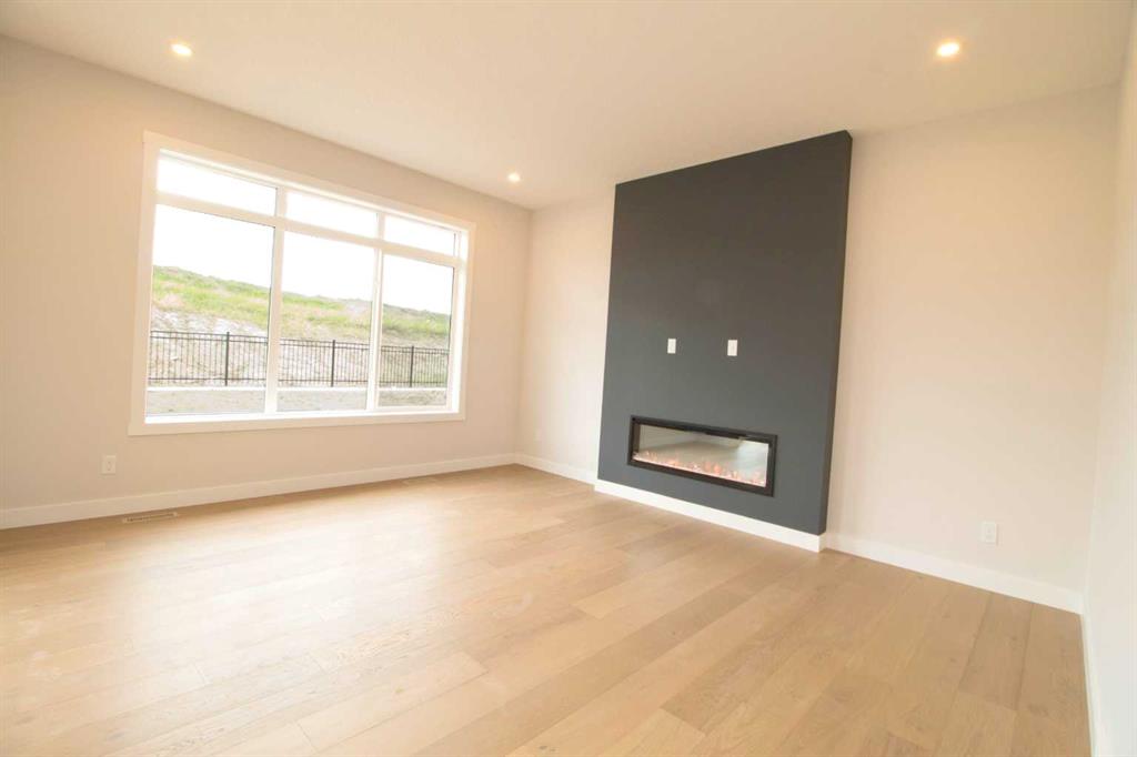 Picture for 155 Sundown Crescent 