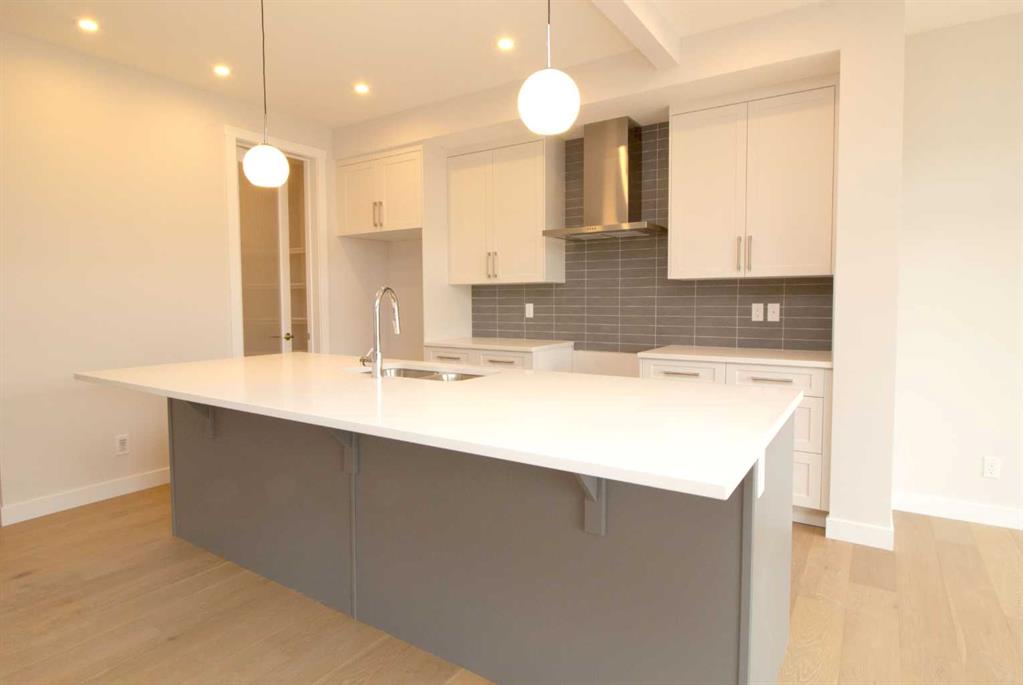 Picture for 155 Sundown Crescent 