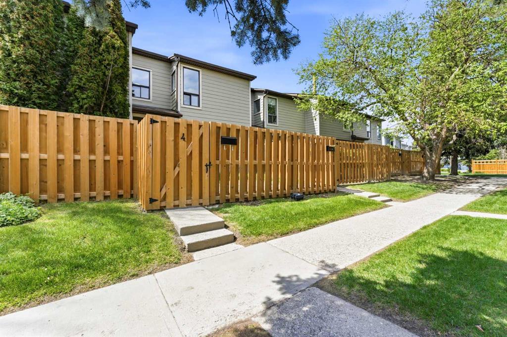Picture for 4, 106 Grier Terrace NE