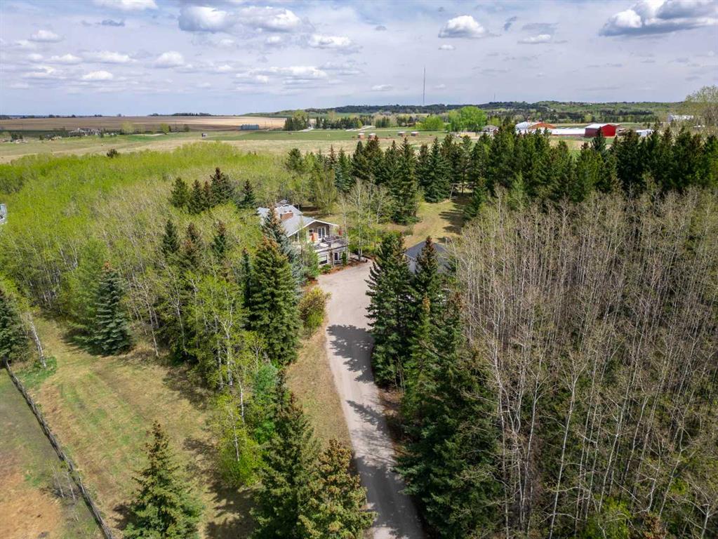 Picture for 244098 Panorama Ridge SW