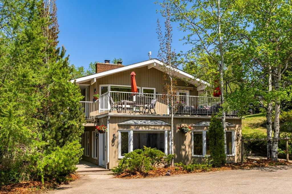 Picture for 244098 Panorama Ridge SW
