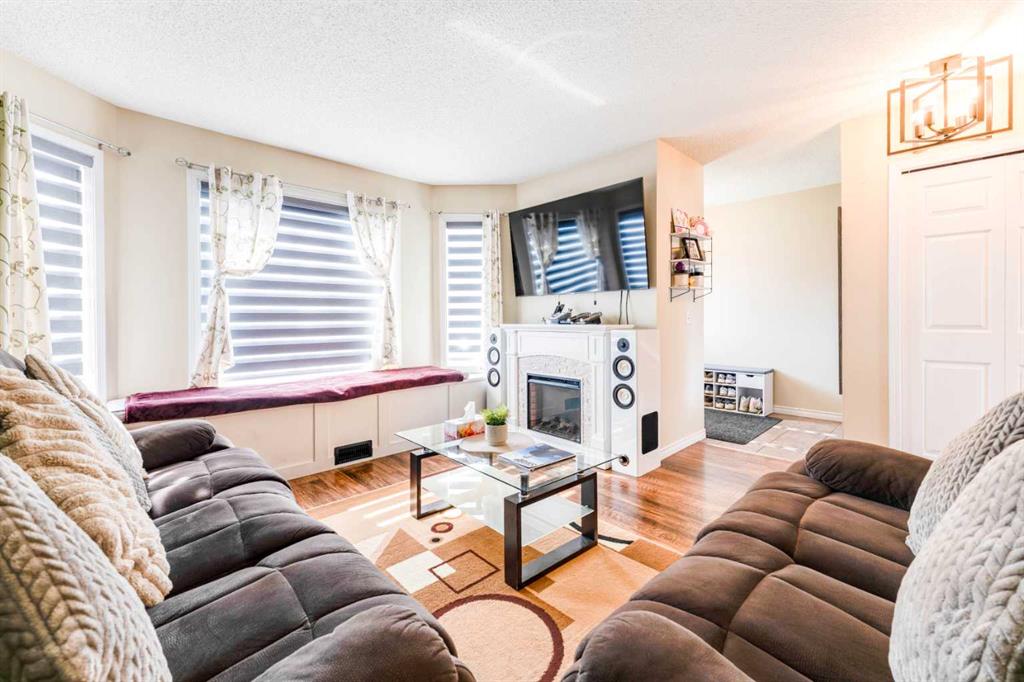 Picture for 134 Tarawood Lane NE