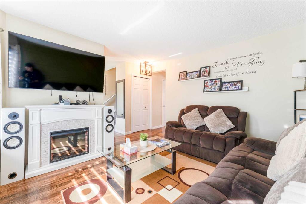 Picture for 134 Tarawood Lane NE