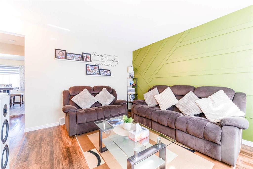Picture for 134 Tarawood Lane NE