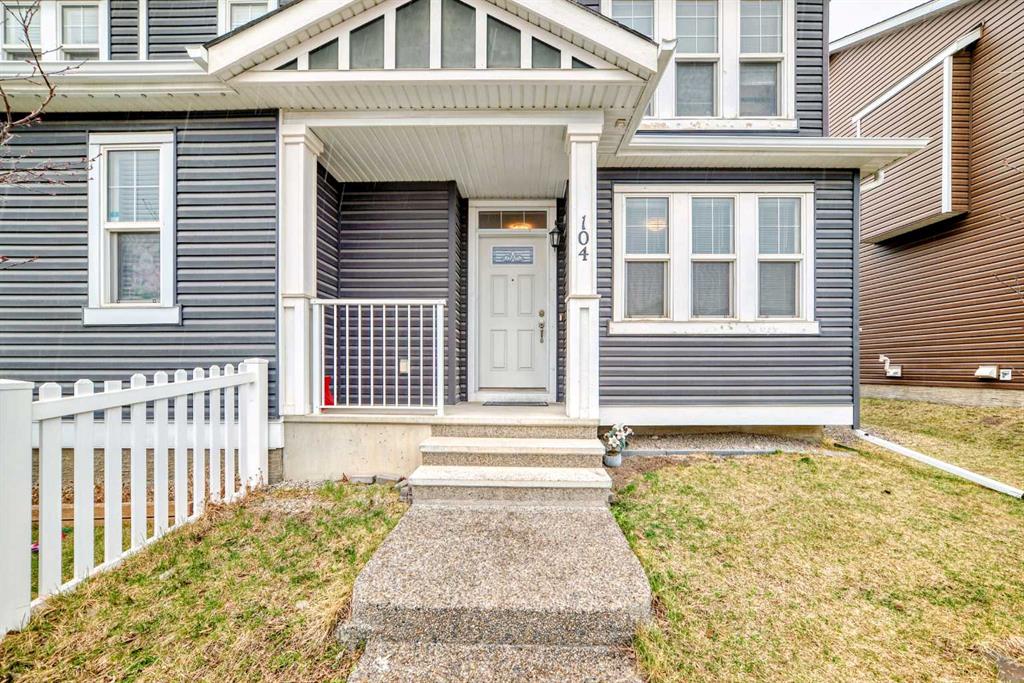 Picture for 104 Redstone Avenue NE