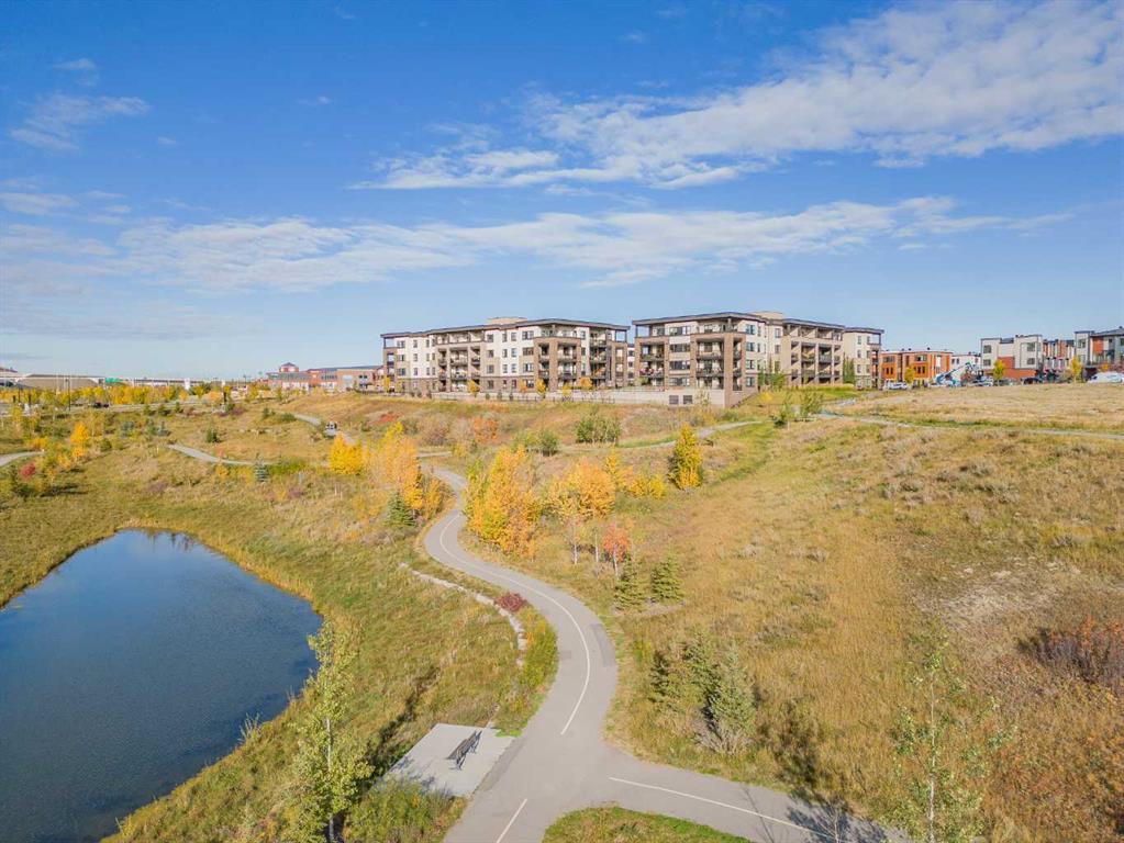 Picture for 3109, 80 Greenbriar Place NW