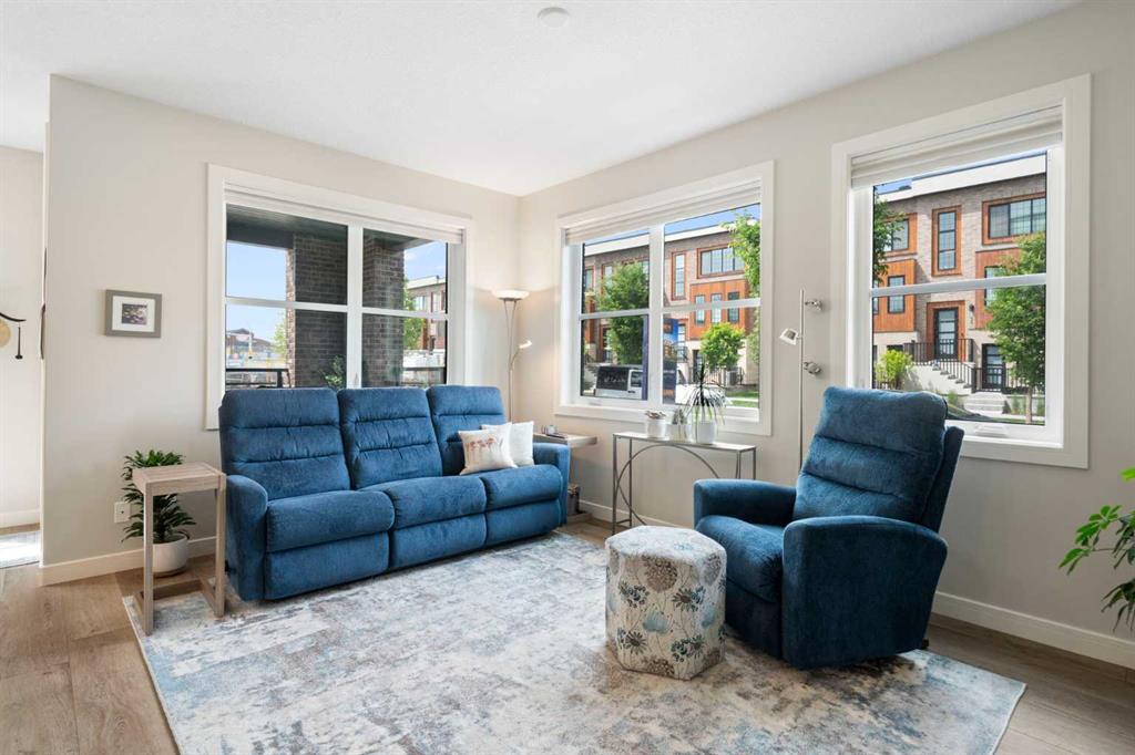Picture for 3109, 80 Greenbriar Place NW