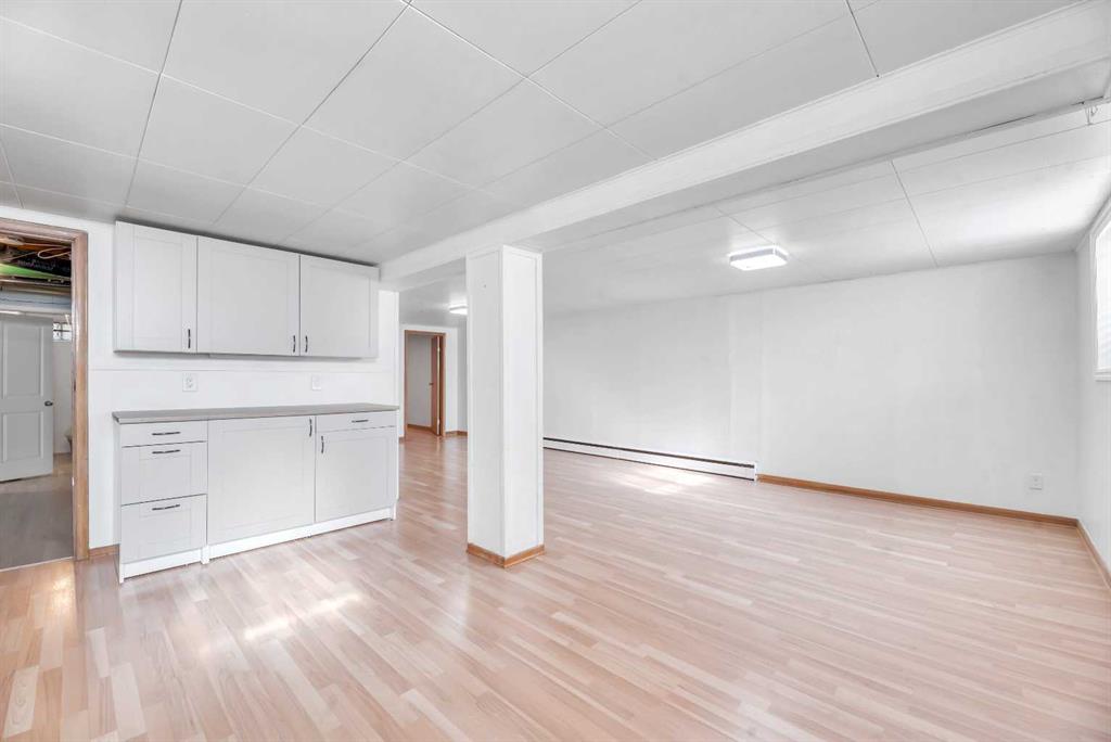 Picture for 7207 7 Street SW https://www.cirrealty.ca/reb/creb/60/A2263060_19.jpg