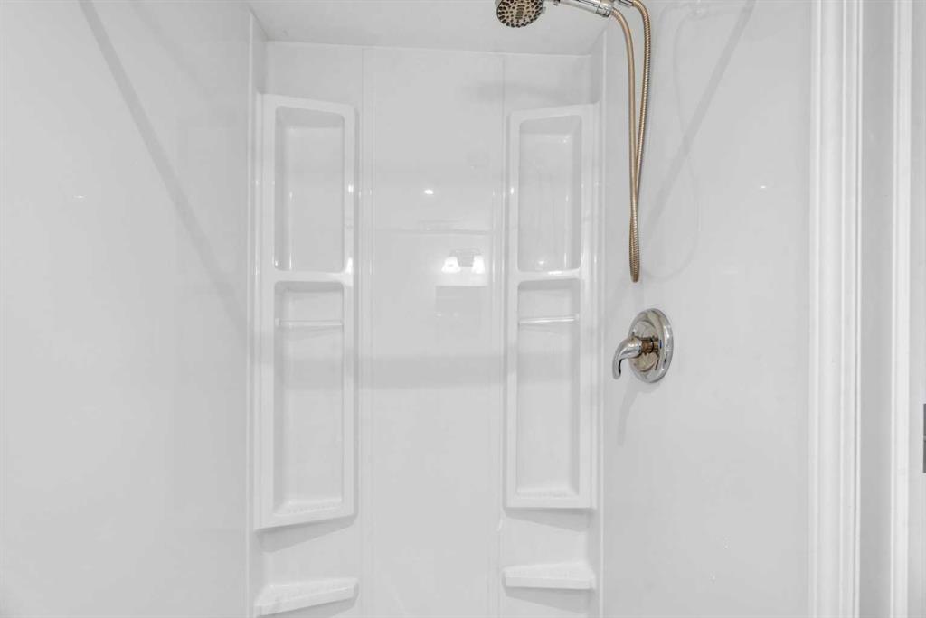 Picture for 7207 7 Street SW https://www.cirrealty.ca/reb/creb/60/A2263060_21.jpg