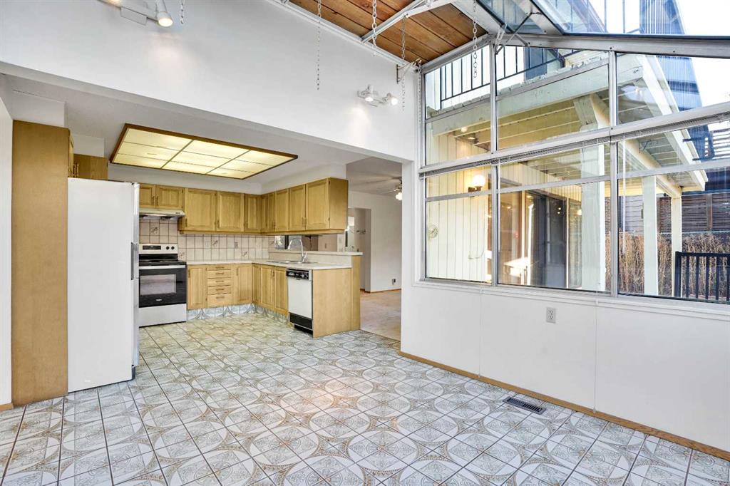 Picture for 1040 Edgemont Road NW https://www.cirrealty.ca/reb/creb/60/A2265560_10.jpg