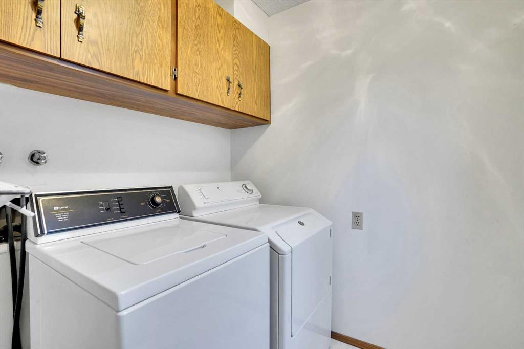Picture for 1040 Edgemont Road NW https://www.cirrealty.ca/reb/creb/60/A2265560_18.jpg