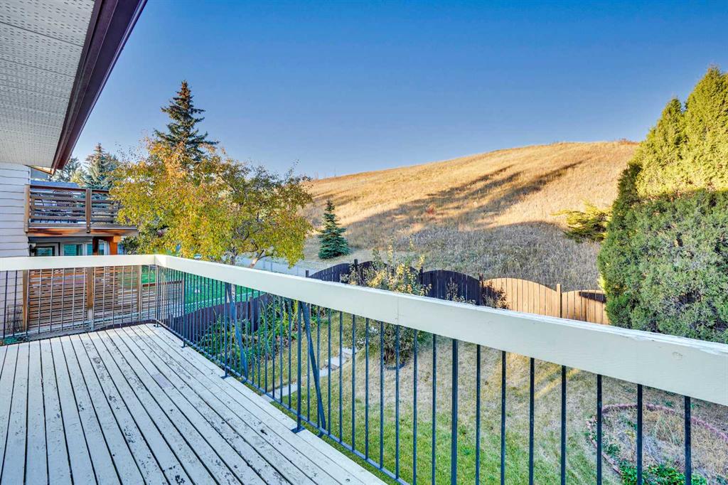 Picture for 1040 Edgemont Road NW https://www.cirrealty.ca/reb/creb/60/A2265560_24.jpg