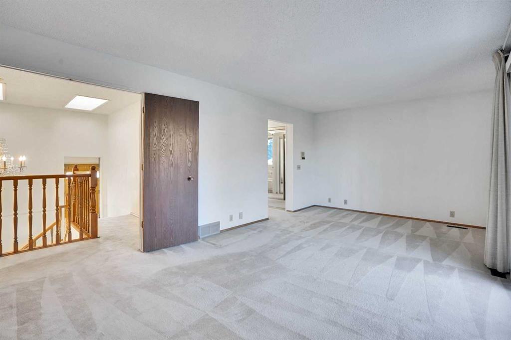 Picture for 1040 Edgemont Road NW https://www.cirrealty.ca/reb/creb/60/A2265560_25.jpg