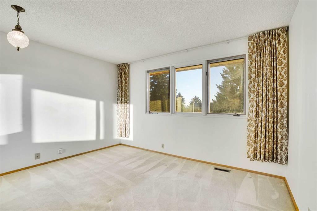 Picture for 1040 Edgemont Road NW https://www.cirrealty.ca/reb/creb/60/A2265560_33.jpg