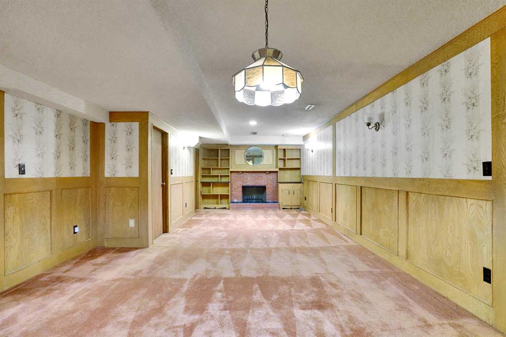 Picture for 1040 Edgemont Road NW https://www.cirrealty.ca/reb/creb/60/A2265560_40.jpg