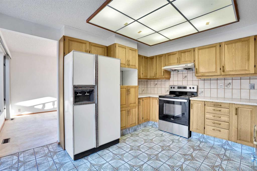 Picture for 1040 Edgemont Road NW https://www.cirrealty.ca/reb/creb/60/A2265560_8.jpg