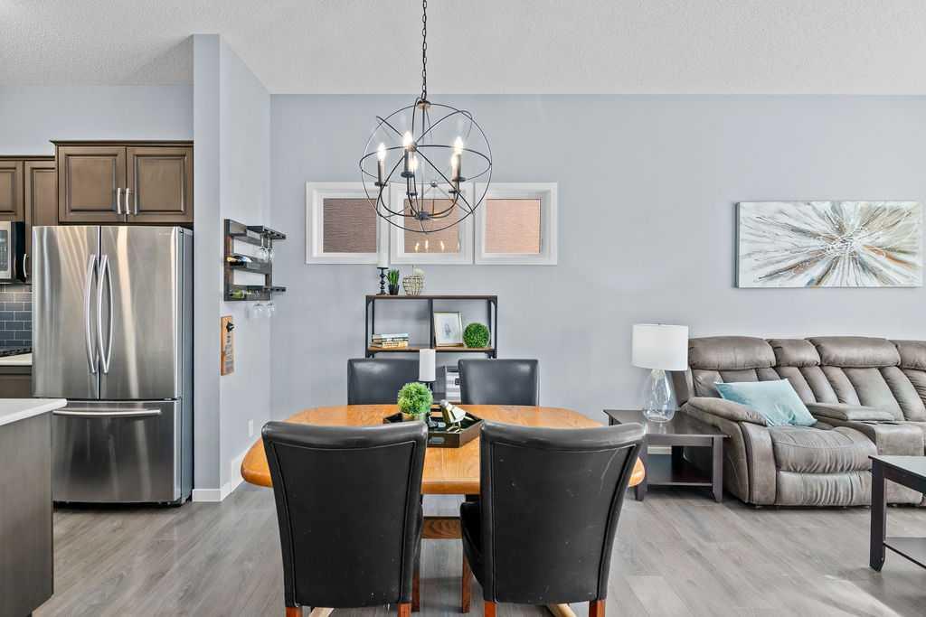 Picture for 103 Masters Heights SE