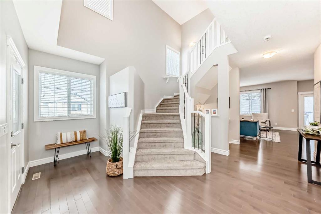 Picture for 335 Morningside Crescent SW