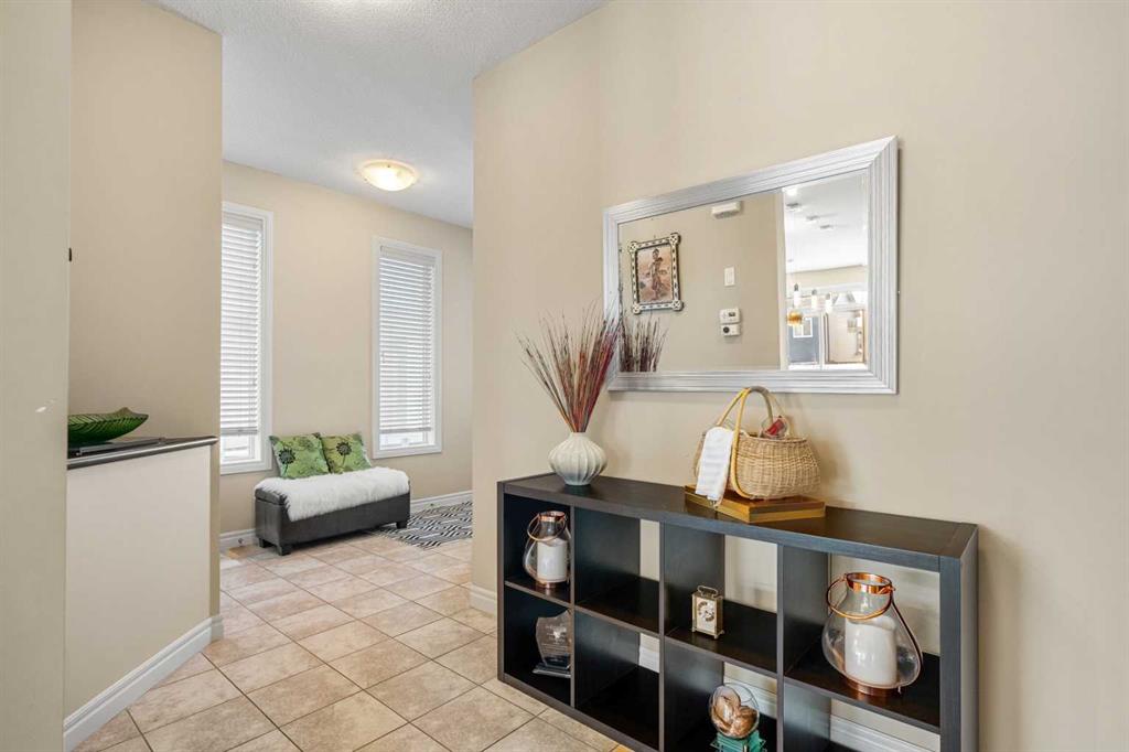 Picture for 48 Evanswood Circle NW