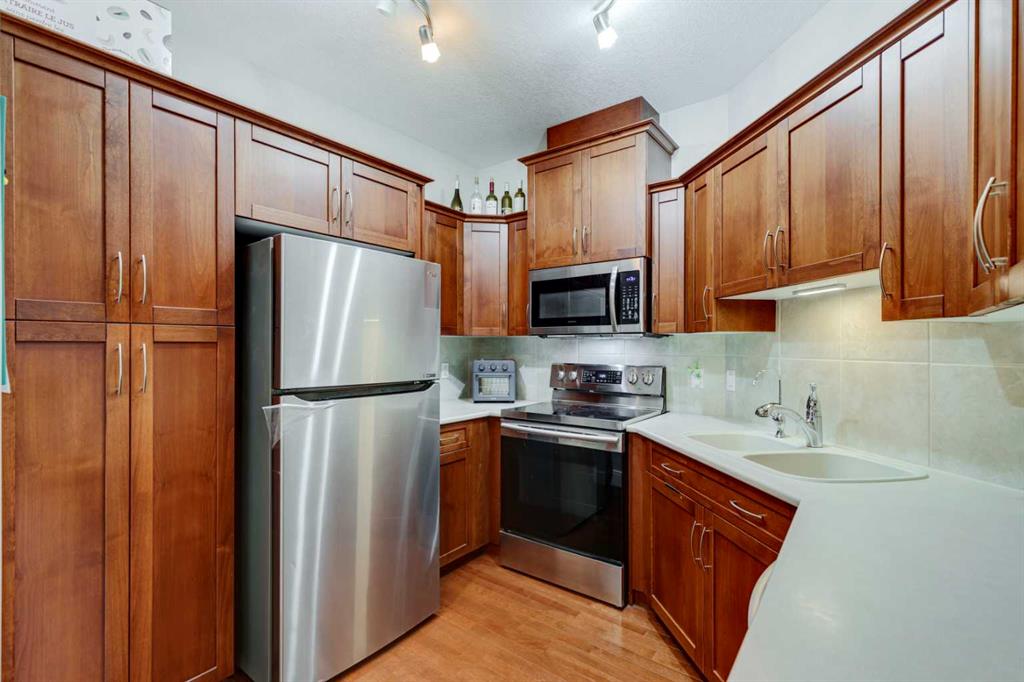 Picture for 534, 10 Discovery Ridge Close SW