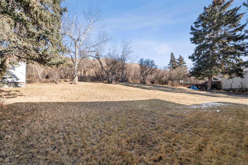 Picture for 332 Third Street W