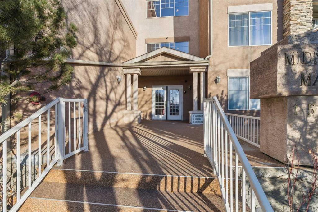 Picture for 105, 15320 Bannister Road SE