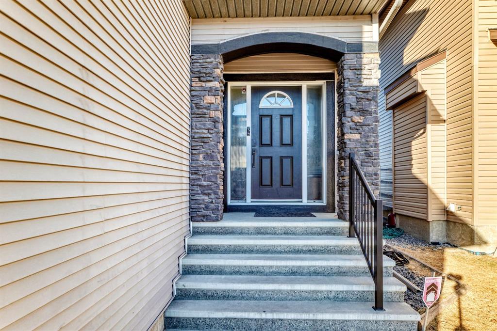 Picture for 16 Skyview Shores Gardens NE