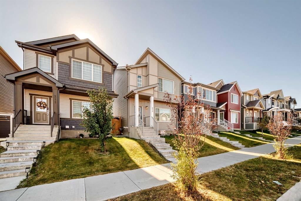 Picture for 215 148 Avenue NW