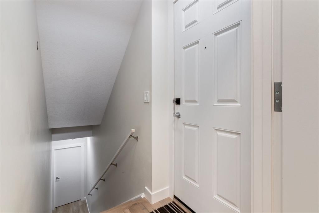 Picture for 128 Hotchkiss Gate SE