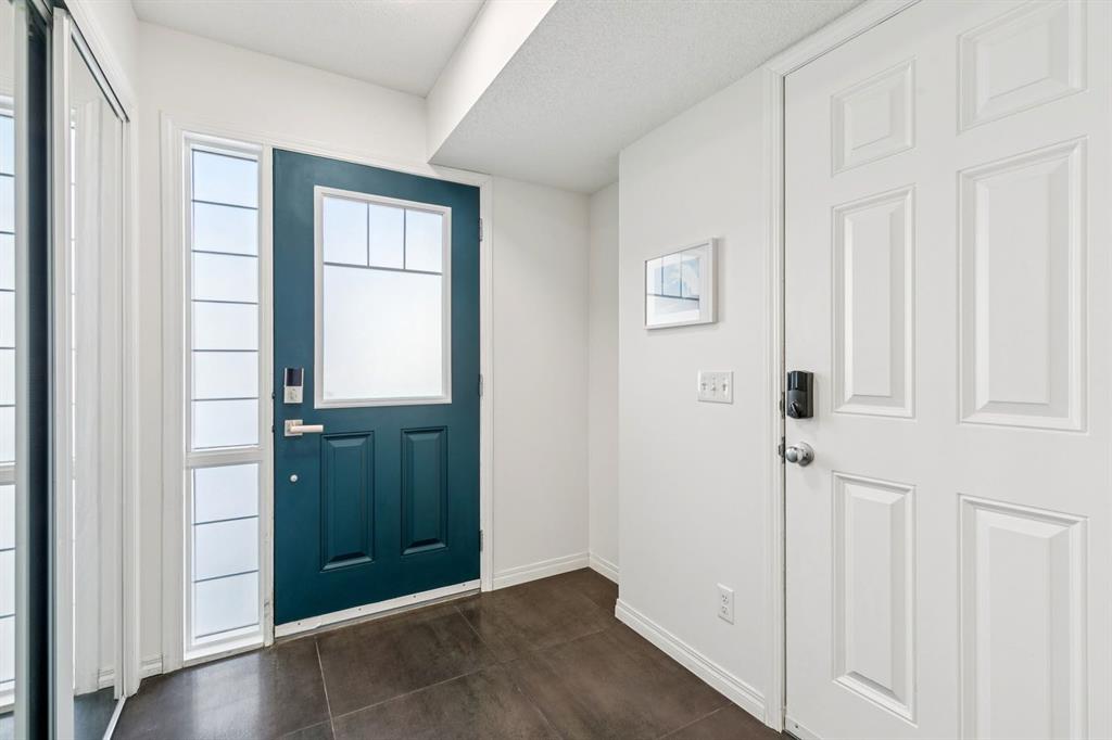 Picture for 321 Windstone Gardens SW