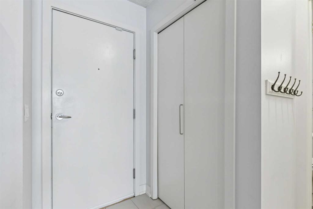 Picture for 205, 35 Richard Court SW